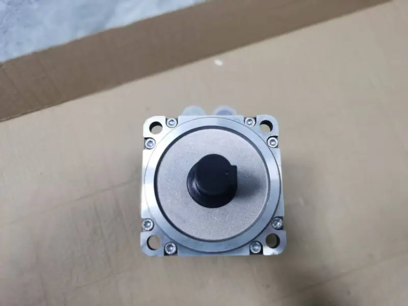 B&R 8LSA45.E1022D600-3