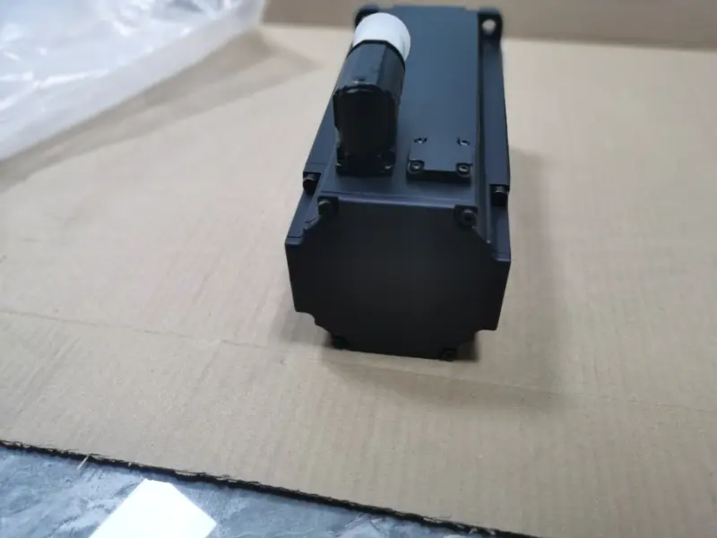 B&R 8LSA37.DA030S000-3