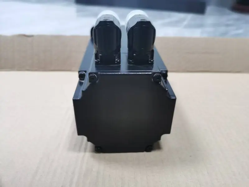 B&R 8LSA44.DA030D000-0